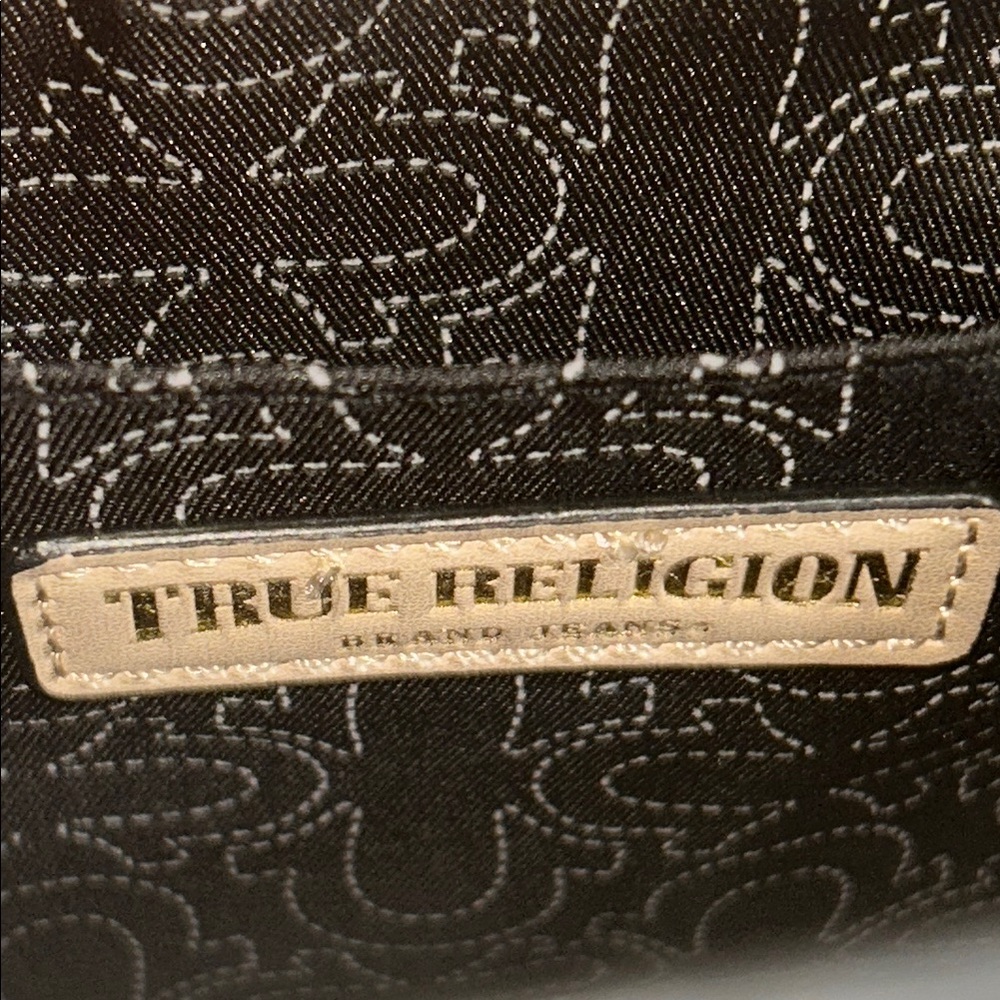 True Religion NWOT Tote/ Crossbody - Picture 4 of 6
